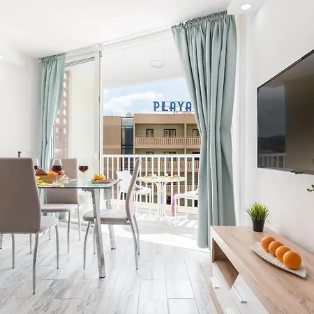 New In Las Americas With Balcony